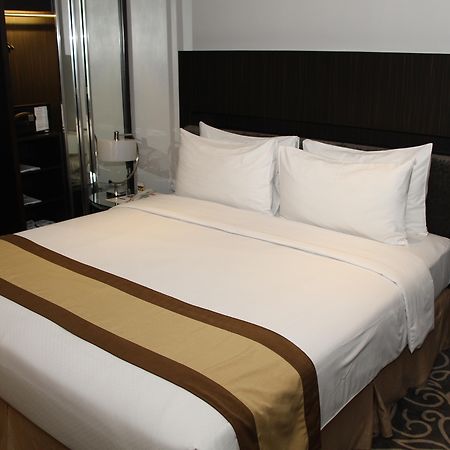 Swiss-Belhotel Balikpapan Balikpapan (Borneo) Exterior foto