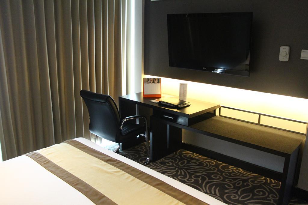Swiss-Belhotel Balikpapan Balikpapan (Borneo) Exterior foto